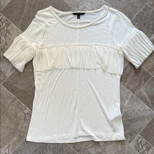 Banana Republic Elegant White Ruffled Top NWOT med